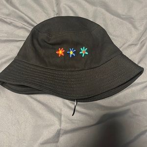 Shein Black Floral Adult Bucket Hat